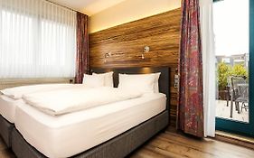 Hotel Hansen